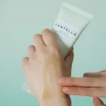 Tea Trica Mild Peeling Gel سكين1004 جل تقشير تي تريكا اللطيف لتنقية البشرة 125 مل