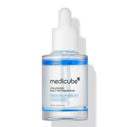 سيروم حمض الهيالورونيك متعدد الببتيدات لترطيب عميق ونضارة البشرة ميديكوب 30مل