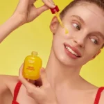 مجموعة فيتامين سي لتفتيح البشرة وتعزيز الإشراقة من ايكوبيري 3قطع